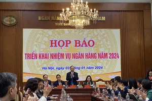 Phó Thống đốc Ngân hàng Nhà nước: Năm 2024 sẽ không còn lãi suất cao nữa