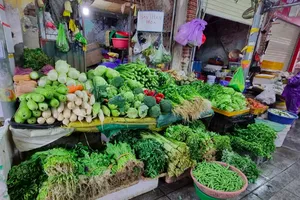 Giá hàng hóa ít biến động sau Tết nhưng sức mua không cao