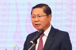 Thứ trưởng Bộ LĐ-TB&XH Lê Tấn Dũng giữ chức Thứ trưởng Bộ GD&ĐT