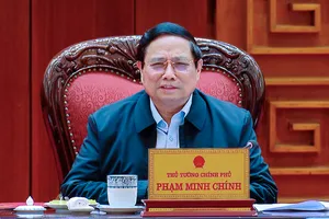 Tạo điều kiện thuận lợi cho người Việt ở nước ngoài muốn trở lại quốc tịch Việt Nam