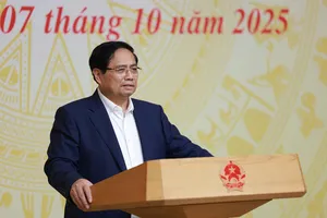 Thủ tướng: Không để tình trạng tàu cá đi đâu 6 tháng trời mà không quản lý được