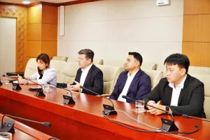 Sàn giao dịch chứng khoán Mỹ Nasdaq khẳng định sẵn sàng hợp tác với doanh nghiệp Việt Nam