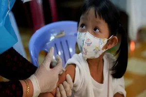 Campuchia tiêm vaccine ngừa COVID-19 của Trung Quốc cho trẻ từ 3 đến 4 tuổi