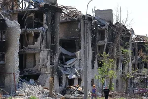 Nóng Nga-Ukraine: Nga rải bom phốt pho trên đảo Rắn, Ukraine yêu cầu Thổ Nhĩ Kỳ bắt tàu Nga