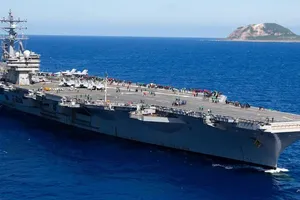 SCMP: Tàu sân bay Mỹ, tàu chiến Trung Quốc xuất hiện trên Biển Đông trong bối cảnh bà Pelosi có khả năng thăm Đài Loan