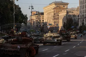 Nóng Nga-Ukraine: Nga bắn 'rát' trong ngày Độc lập Ukraine, treo thưởng 'khủng' để bắt 2 chỉ huy trung đoàn Azov 