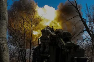 VIDEO: 1 đợt pháo Ukraine trúng 2 mục tiêu Nga