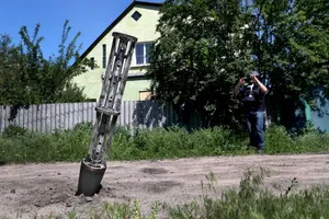 Biết gì về loại bom chùm Mỹ sắp gửi cho Ukraine? 