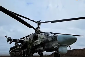 VIDEO: 'Cá sấu' Ka-52 Nga khai hỏa vào Ukraine ở độ cao cực thấp
