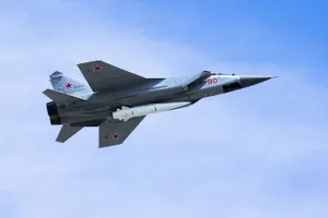 Tiêm kích MiG-31 của Nga lợi hại ra sao mà khiến Ukraine phải dè chừng?