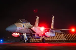 Iran tấn công Israel: Đòn trả đũa hay sai lầm chiến lược? 