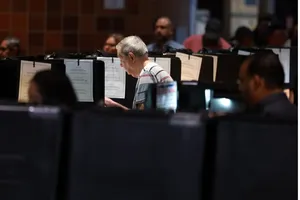 Bao nhiêu cử tri Mỹ đã đi bầu?