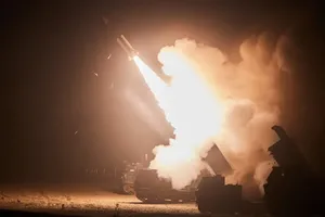 Dồn dập tung đòn tên lửa ATACMS sang đất Nga, Ukraine có tạo ra bước ngoặt? 