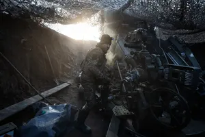 Chiến sự Nga-Ukraine 24-4: 'Mưa' tên lửa dội xuống thủ đô Kiev, UAV; Ông Trump chỉ trích phát ngôn của ông Zelensky 