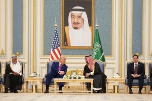 Ảnh: Chuyến công du Trung Đông bận rộn của Tổng thống Trump