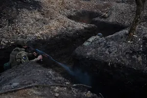 Chiến sự Nga-Ukraine 10-6: Moscow nã hàng chục tên lửa, hàng trăm UAV vào loạt mục tiêu quân sự Ukraine, trả đũa chiến dịch Mạng nhện