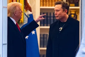 Tổng thống Trump phản pháo ông Musk về siêu dự luật 'lớn và đẹp'
