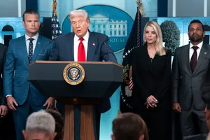 Ông Trump điều Vệ binh Quốc gia về thủ đô trấn áp tội phạm, nhắm một loạt TP khác 