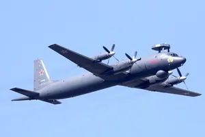 VIDEO: Cận cảnh 'thợ săn tàu ngầm' IL-38 Nga thả bom 