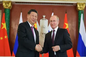 Chủ tịch Trung Quốc Tập Cận Bình (trái) và Tổng thống Nga Vladimir Putin. Ảnh: AFP