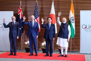 4 nhà lãnh đạo nhóm QUAD tham dự Hội nghị Thượng đỉnh Bộ tứ kim cương 2022 tại Tokyo (Nhật) sáng 24-5. Ảnh: REUTERS