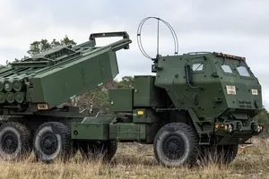 Hệ thống pháo phản lực phóng loạt cơ động cao (HIMARS) của Mỹ. Ảnh: US ARMY