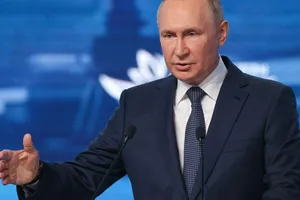 Tổng thống Nga Vladimir Putin phát biểu tại Diễn đàn Kinh tế Phương Đông 2022 ở thành phố Vladivostok (Nga) ngày 7-9. Ảnh: TASS