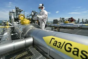 Châu Âu ngày càng khó khăn khi thiếu nguồn cung dầu Nga. ẢNH: TASS