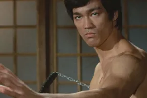 Ngôi sao điện ảnh Lý Tiểu Long trong phim Tinh Võ Môn. Ảnh: CRITERION COLLECTION