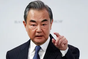 Trung Quốc: Quan hệ Nga-Trung ‘vững như bàn thạch'