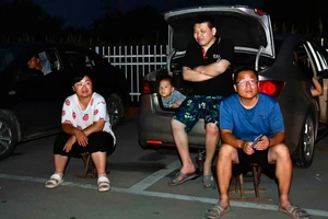 Trung Quốc động đất 5,5 độ richter, nhà cửa sập, 21 người bị thương 