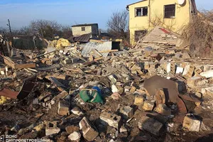 Mưa tên lửa, UAV dội xuống khắp Ukraine