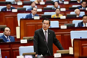 Cựu Thủ tướng Hun Sen chia tay Hạ viện, chuẩn bị nhậm chức Chủ tịch Thượng viện
