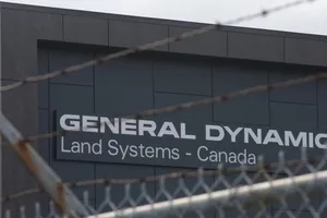 Trung Quốc trừng phạt 2 công ty quốc phòng Mỹ vì bán vũ khí cho Đài Loan