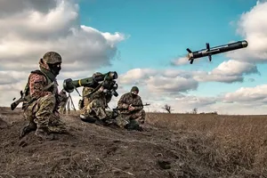 Mỹ chi đợt viện trợ đầu tiên cho Ukraine trong gói 61 tỉ USD 