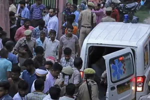 Thảm kịch giẫm đạp ở Ấn Độ: Đau xót 116 người chết, nguyên nhân khó tin