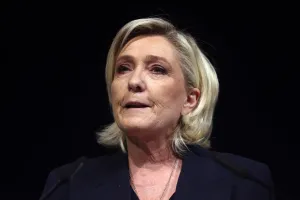 Bà Le Pen nói rõ những gì sẽ làm một khi đảng cực hữu thắng chung cuộc