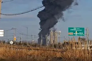 Máy bay Hàn Quốc chở 181 người lao khỏi đường băng bốc cháy, 28 người thiệt mạng