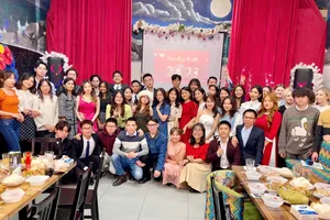 Tết xa quê, lòng luôn hướng về!