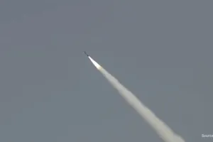 VIDEO: Pakistan phóng thử tên lửa giữa lúc căng thẳng leo thang với Ấn Độ