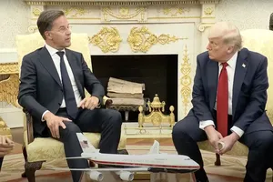 Ông Trump ra 'tối hậu thư' 50 ngày để Nga ký thỏa thuận hòa bình với Ukraine