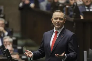 Tổng thống Ba Lan lệnh triển khai binh sĩ tới biên giới Đức và Lithuania