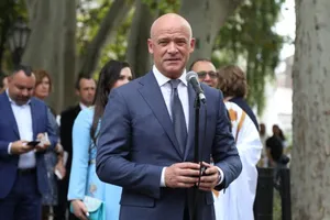 Ông Zelensky tước quốc tịch Ukraine của thị trưởng Odessa