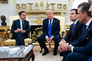 Tổng thư ký NATO sang Nhà Trắng gặp ông Trump bàn về Ukraine