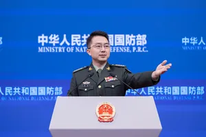 Loạt diễn biến mới quanh căng thẳng Nhật-Trung