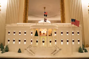 ẢNH-VIDEO: Nhà Trắng lung linh trước thềm Giáng sinh 