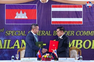 Campuchia-Thái Lan đặt mục tiêu ngừng bắn không chỉ 72 giờ; Hai bên chuẩn bị qua Trung Quốc họp