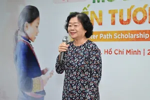 Dự án học bổng 'Mở đường đến tương lai' tiếp tục thắp sáng ước mơ nữ sinh vùng cao