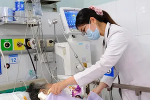 Cứu sống bệnh nhân ngưng tim nhờ kỹ thuật lọc máu hiện đại