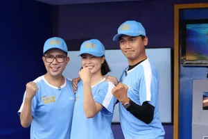 Ca sĩ Long Nhật vẫn hồi hộp, lo lắng mỗi lần bước lên sân khấu